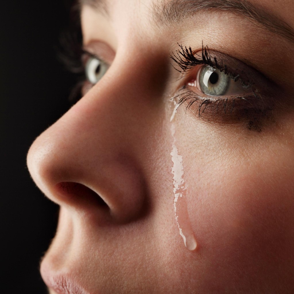 Frauen in Not Tränen